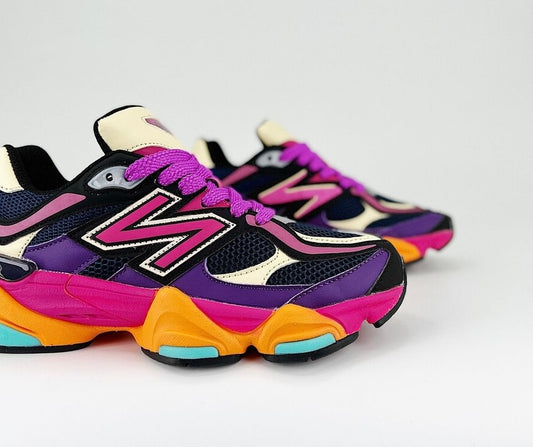 NB 9060 NEON PINK ( The laces come in Pink ) THIS SHOE IS IN HIGH DEMAND 🔥
